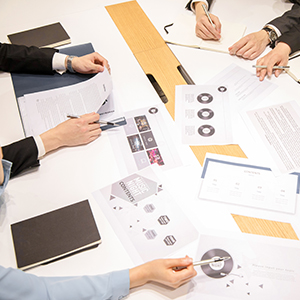 學(xué)校家具廠