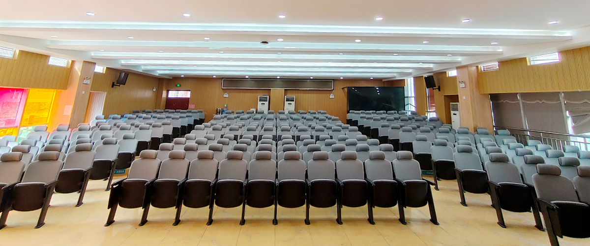 溫州市龍灣外國語小學(xué)