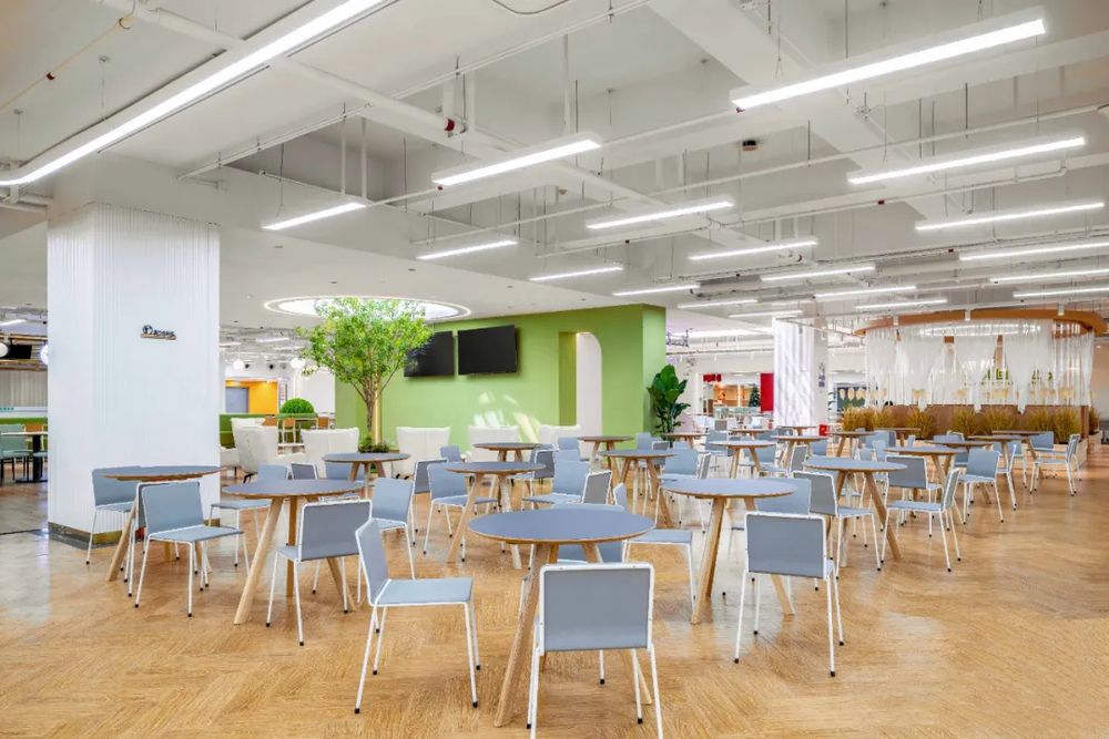 上海由由世紀廣場B1美食城